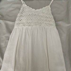 Crochet detail tank top